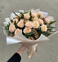 Букет Кремовые розы Латте в Чишмах